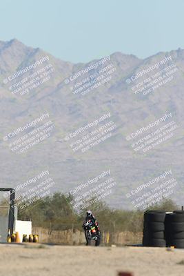 media/Oct-30-2025-Racers Edge (Thu) [[dabbdaf680]]/2-A Group/Session 2 (Turn 16)/